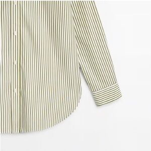 Massimo Dutti Men's Green and White Striped Shirt